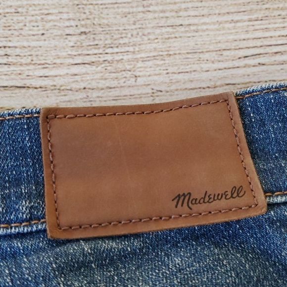 Madewell 9" High Riser Skinny Skinny Distressed - Picture 5 of 7